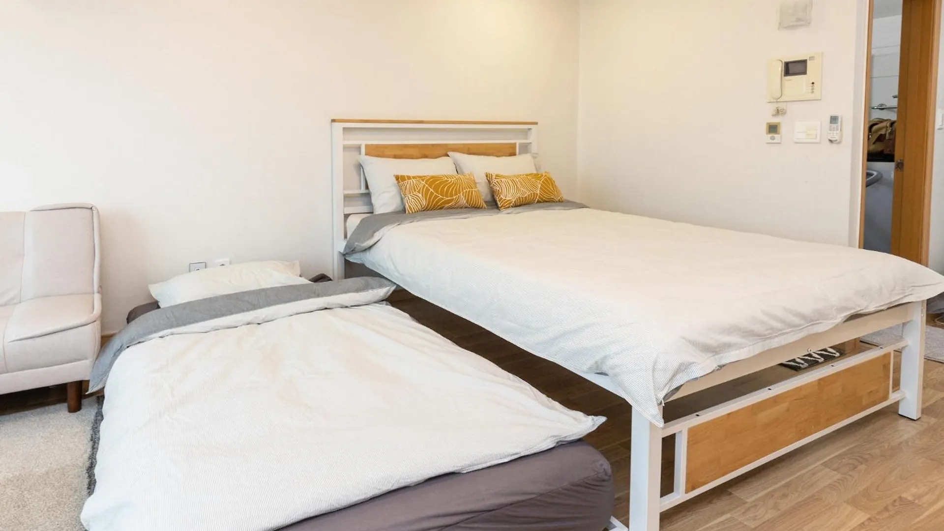 Jiny'S Cozy Room Seoul 0*,