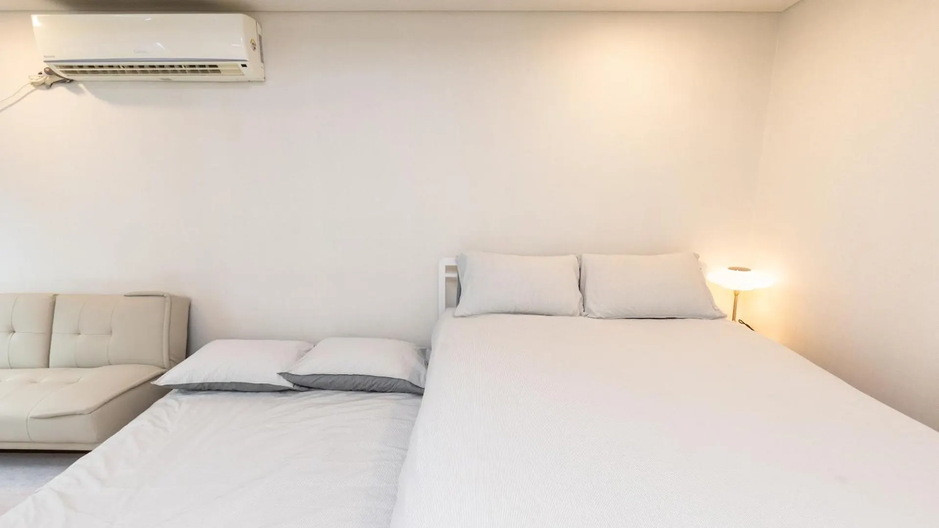 Jiny'S Cozy Room Seoul