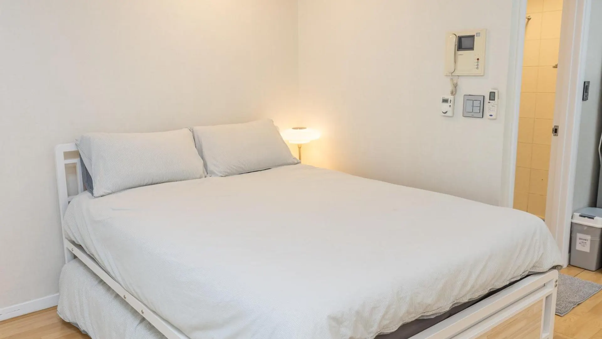 Jiny'S Cozy Room Seoul 0*,